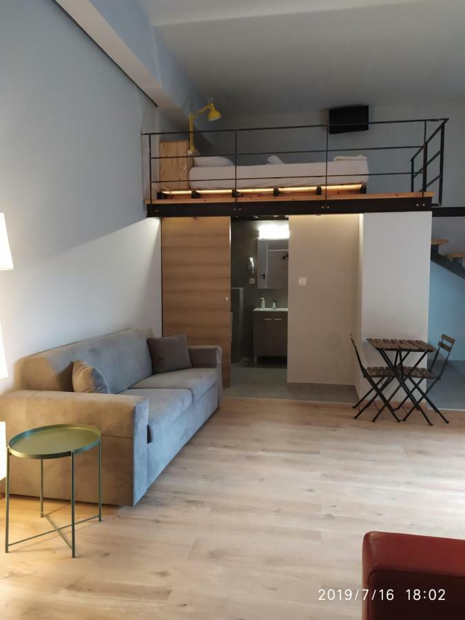 Thess Rooms Georgiou Katechaki 13 Thessaloníki Eksteriør bilde